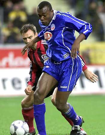 提供额外的 提供额外的